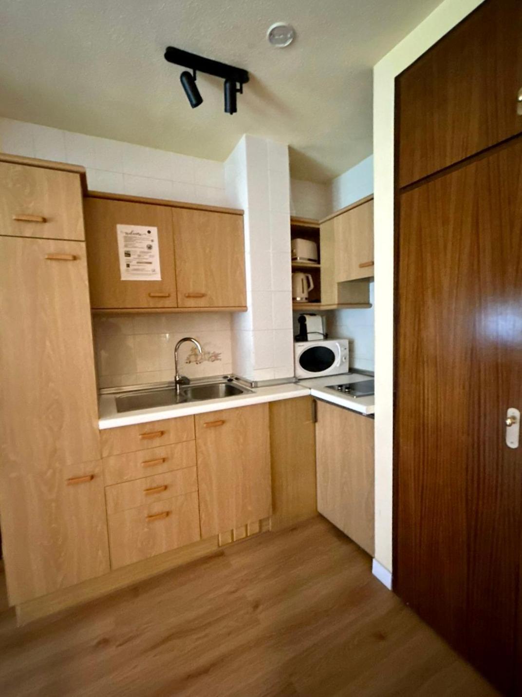 Apartamentos Turisticos Poblado Аринсал Екстериор снимка