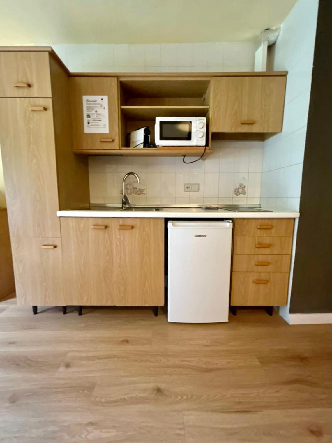 Apartamentos Turisticos Poblado Аринсал Екстериор снимка