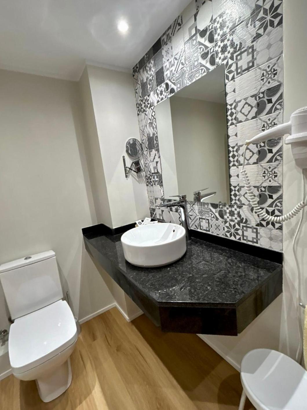 Apartamentos Turisticos Poblado Аринсал Екстериор снимка