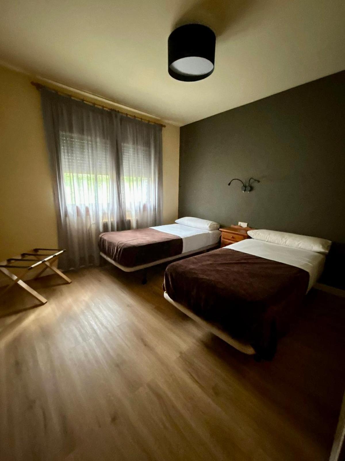 Apartamentos Turisticos Poblado Аринсал Екстериор снимка